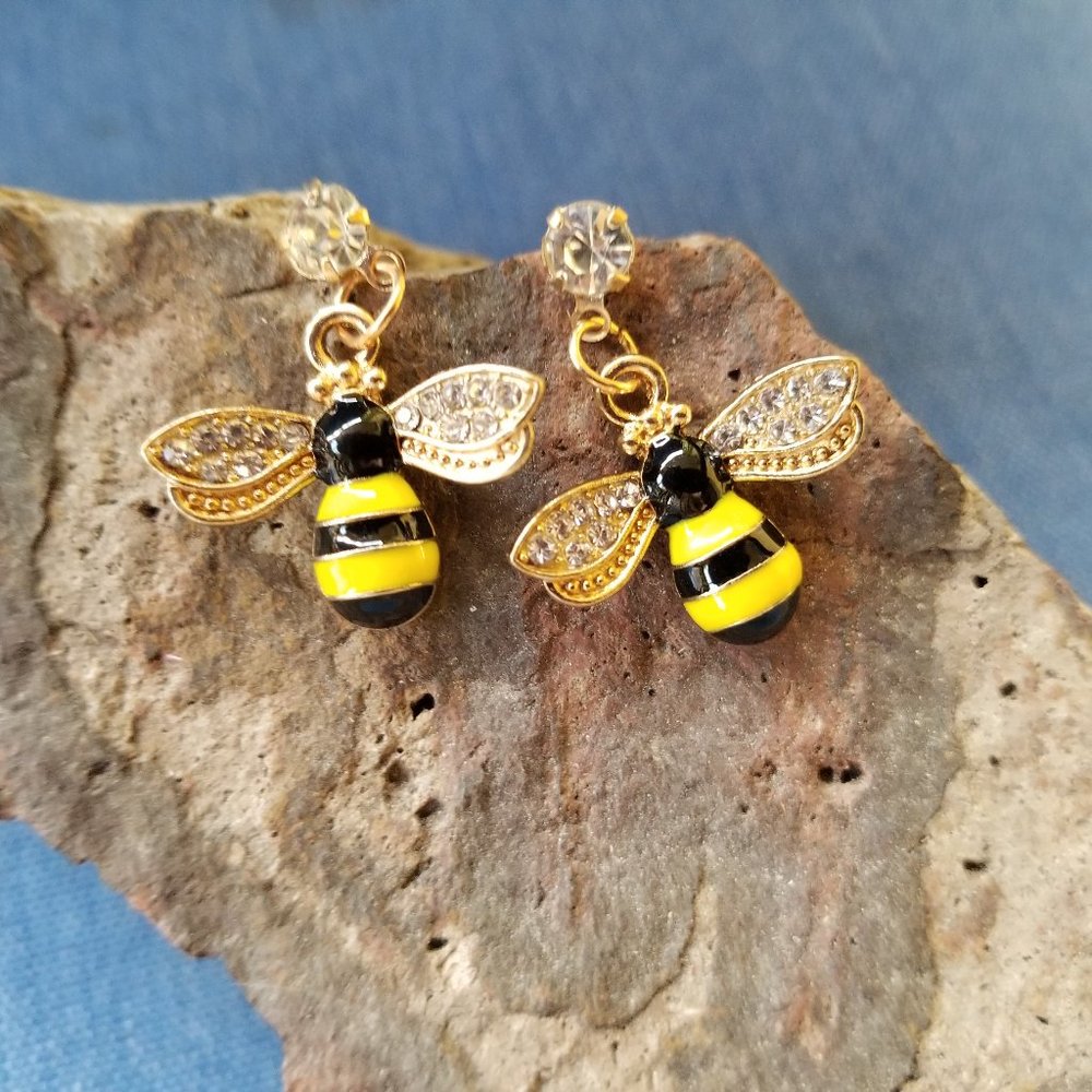 Double-Wing Bee w/Clear stones - NWOT